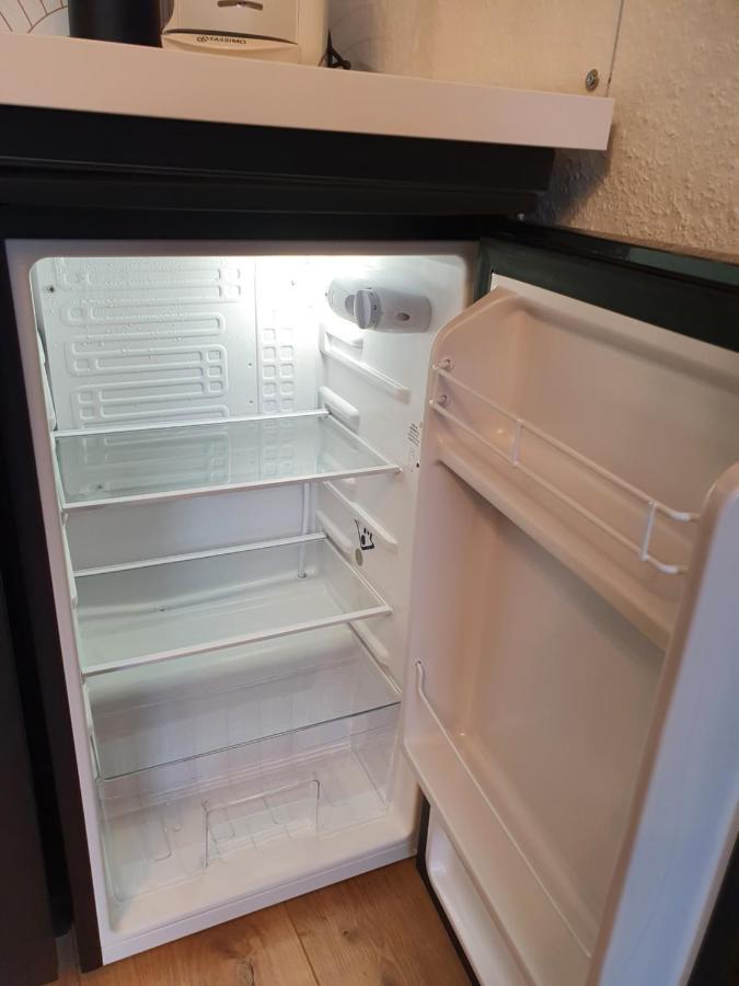 Melody Apartment Mit E-Ladesaeule Und Mobiler Klimaanlage Gelsenkirchen Buitenkant foto