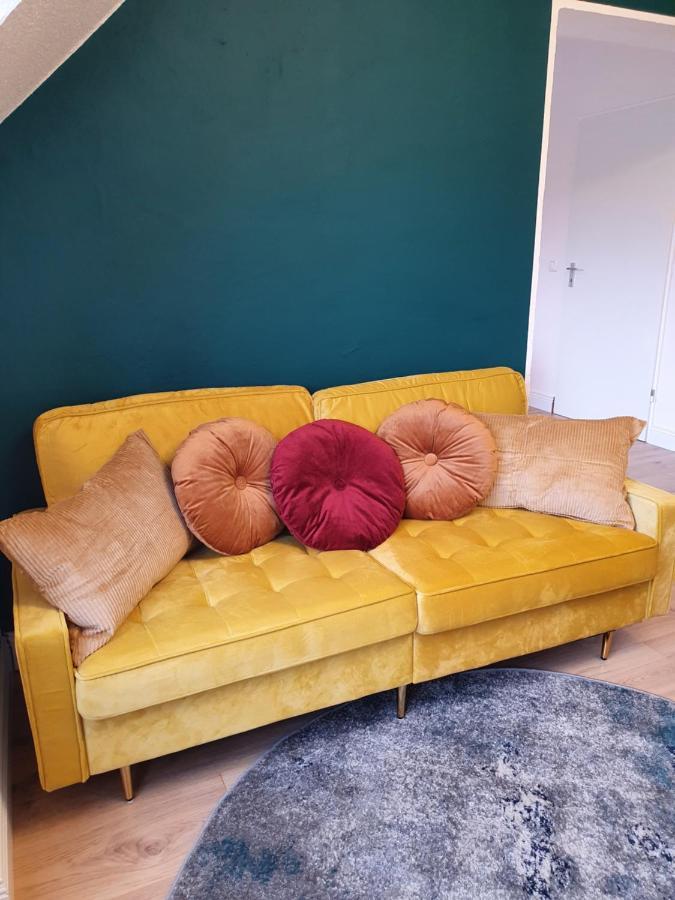 Melody Apartment Mit E-Ladesaeule Und Mobiler Klimaanlage Gelsenkirchen Buitenkant foto